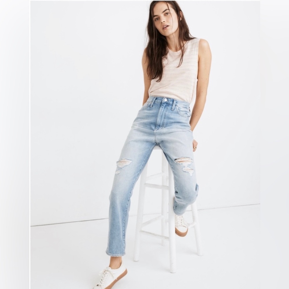 Madewell The Mom Jean Distressed Light Wash High Rise Sz 25 - Picture 2 of 11